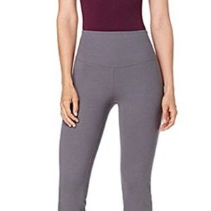 YUMMIE TUMMIE Bootleg Shapewear Pants!! NWT-XS